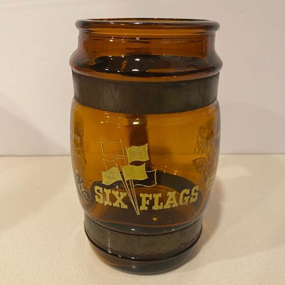 Vintage Six Flags Brown Barrel Mug - Siesta Ware Style - Picture 2 of 5